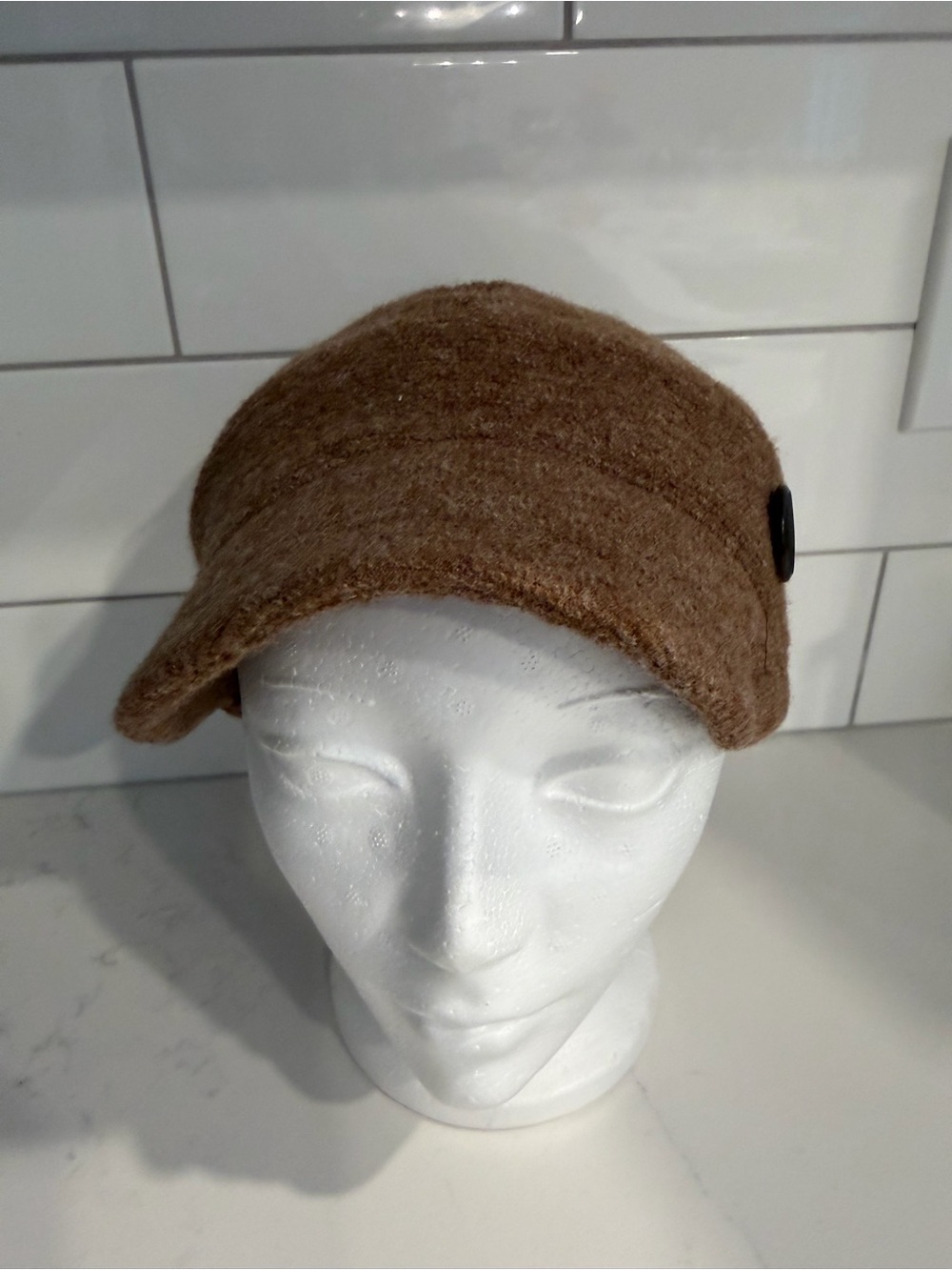 MERINO WOOL-IBEX  Brown Wool-Blend Newsboy Cap with Side Button